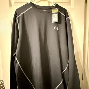 Under Armour Men's Black Long Sleeve cold gear shirt